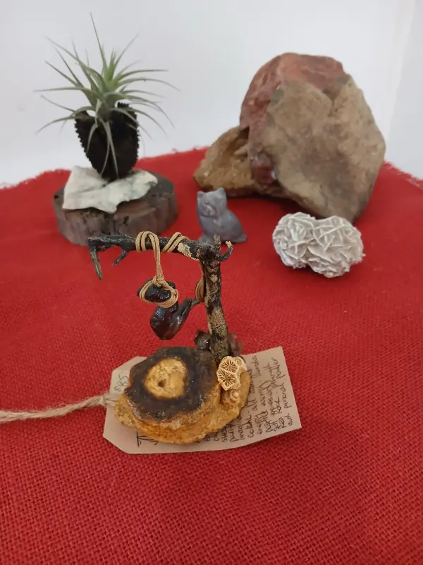 Agate Jewellery Tree
